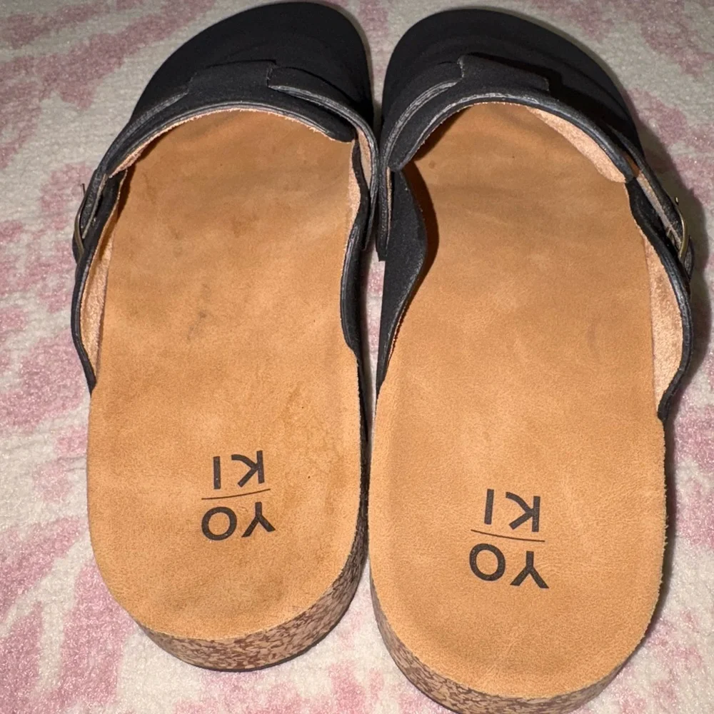 Yoki Gila Black Suede Mule Clogs with Buckle Women’s 8.5 - Picture 3 of 5